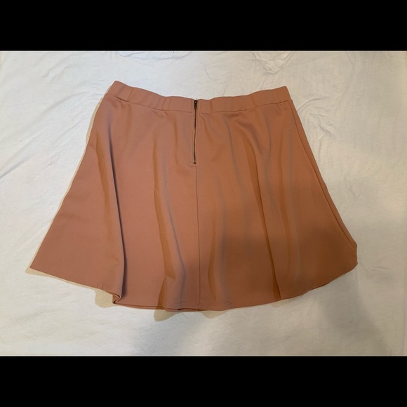 Mauve colored circle skirt! - Picture 2 of 2